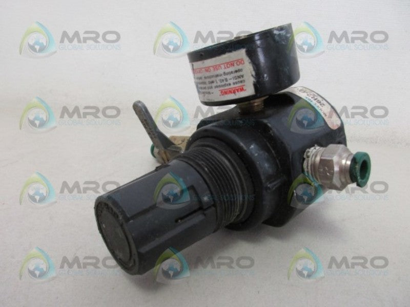 COILHOUSE 26R2-G REGULATOR W/ GAUGE UNMP