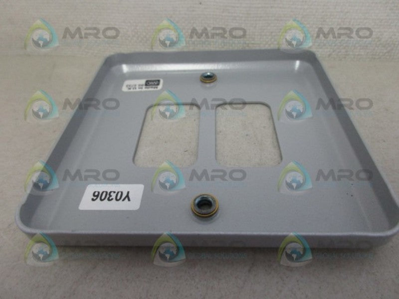 MK BS5733 WALLPLATE NSNP