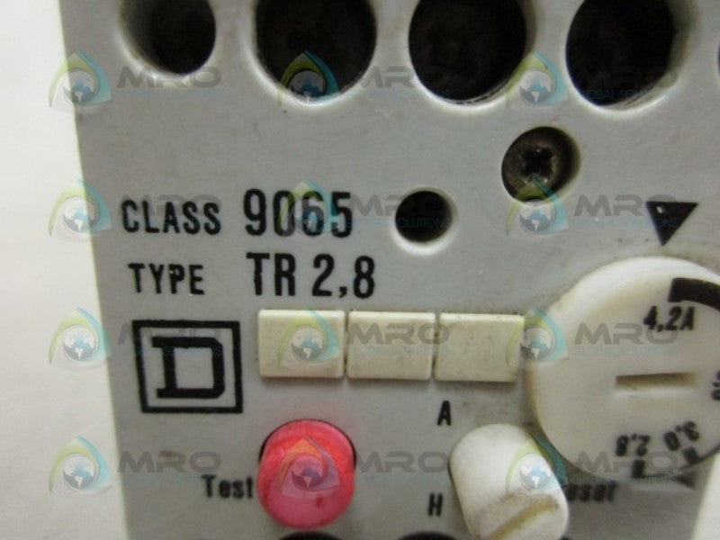 SQUARE D 9065-TR2,8 CONTACTOR UNMP