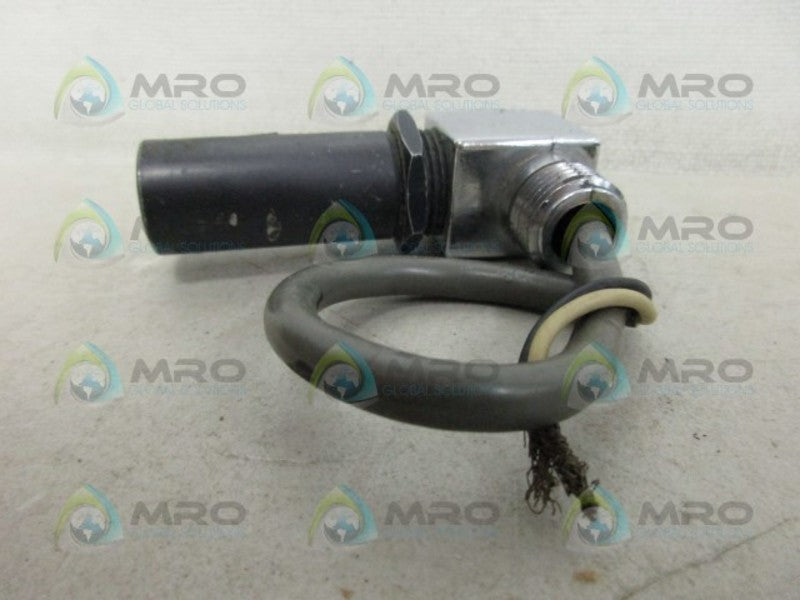 AUTOTRON E8BC PHOTOELECTRIC SENSOR UNMP