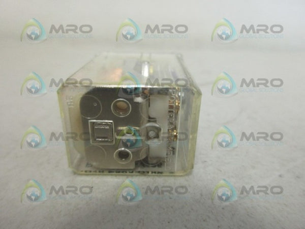IDEC R10-E2X2-V185 12V RELAY UNMP