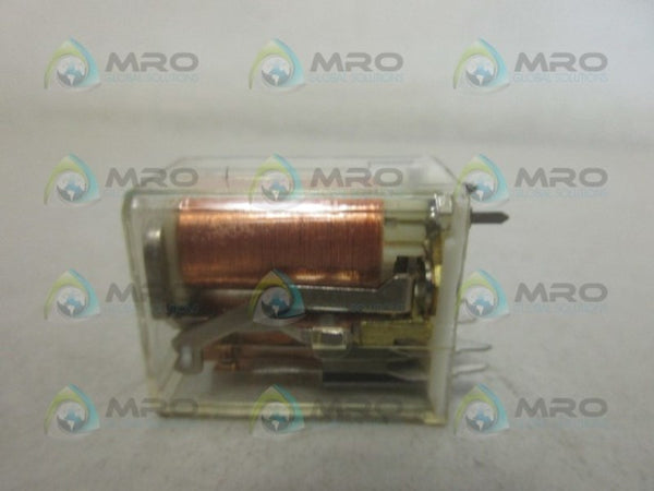 IDEC R10-E2X2-V185 12V RELAY UNMP