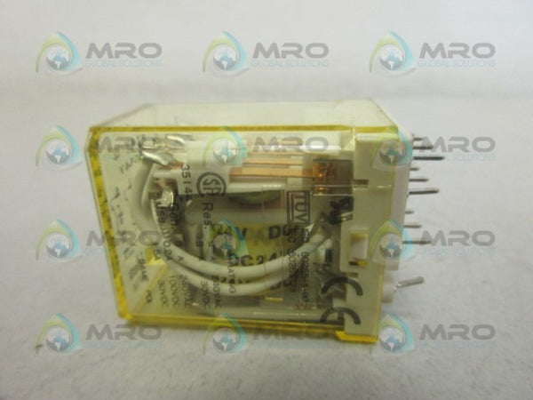 IDEC RY4V-U 24V RELAY UNMP
