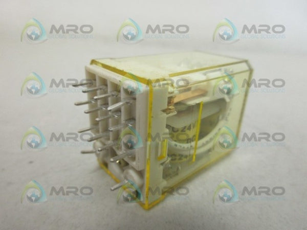 IDEC RY4V-U 24V RELAY UNMP