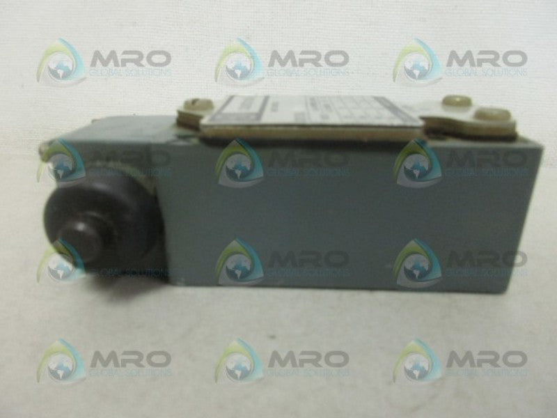 GENERAL ELECTRIC CR115G119 LIMIT SWITCH UNMP