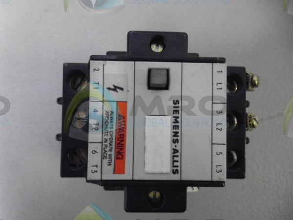 SIEMENS CXL10-3 CIRCUIT BREAKER UNMP