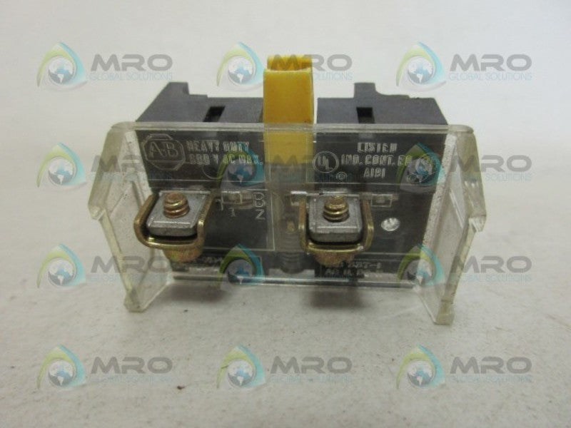 INDUSTRIAL SPARE PART 800T-XD4 CONTACT BLOCK UNMP