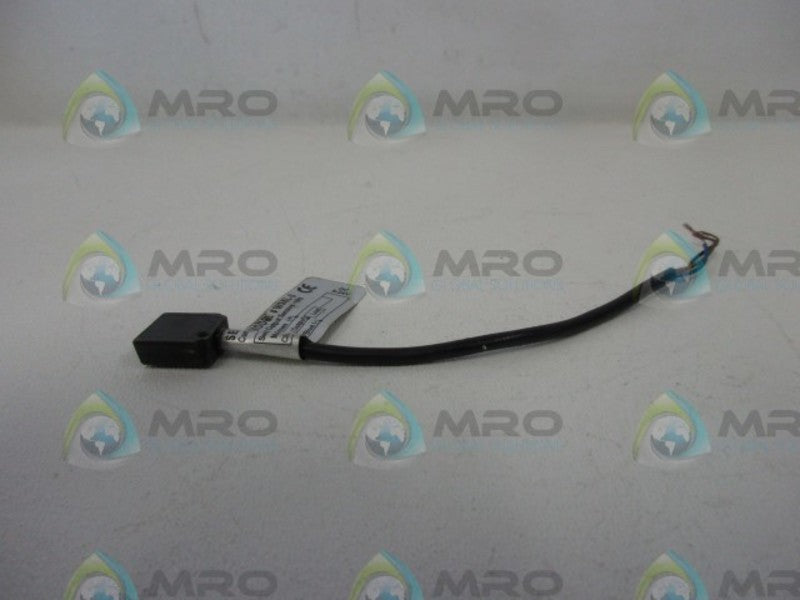 SUNX CX-24 PHOTOELECTRIC SENSOR SWITCH UNMP