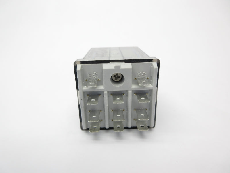 ALLEN BRADLEY 700-HB33Z24 SER. E 24VDC 15A (WH) NSMP