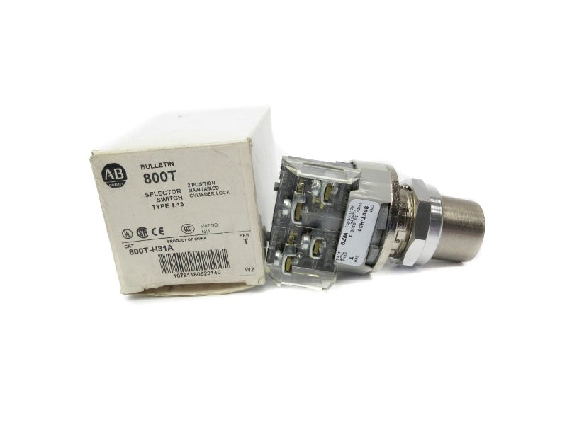 ALLEN BRADLEY 800T-H31A SER. T (NO KEY) (WH) NSMP