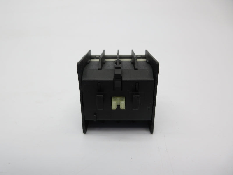 SIEMENS 3RH1911-1FA31 240V 10A NSNP