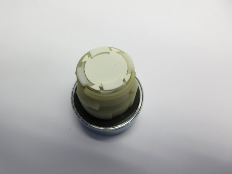 SIEMENS 3SB02-PFE (AS PICTURED) NSMP