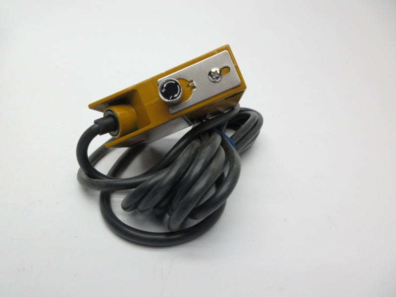 OMRON E3S-LS20XB4 12-24VDC NSMP