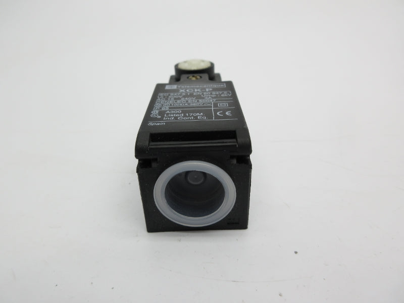 TELEMECANIQUE XCKP101 500V 3A NSMP