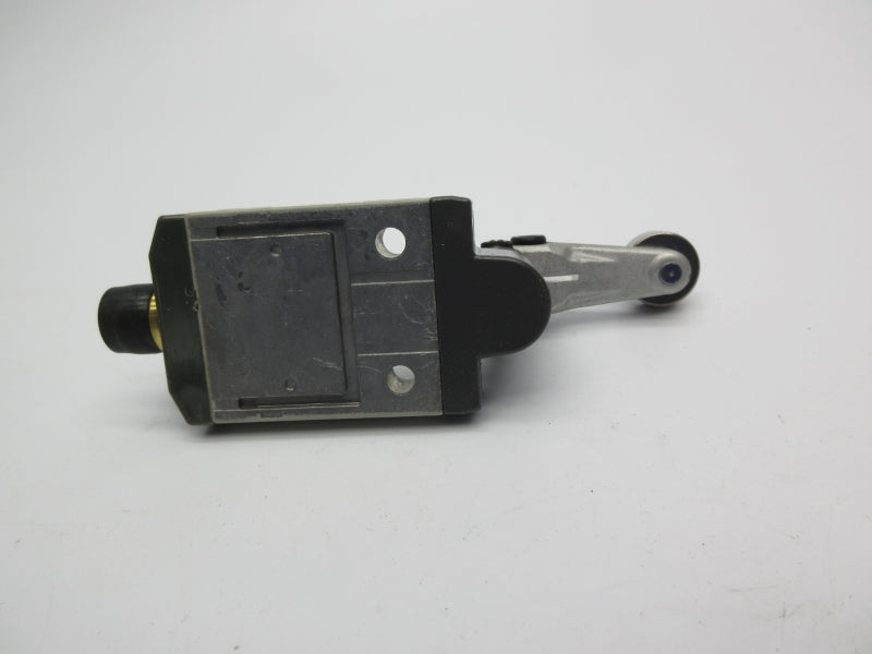 OMRON D4CC-1024 125V 1A NSNP