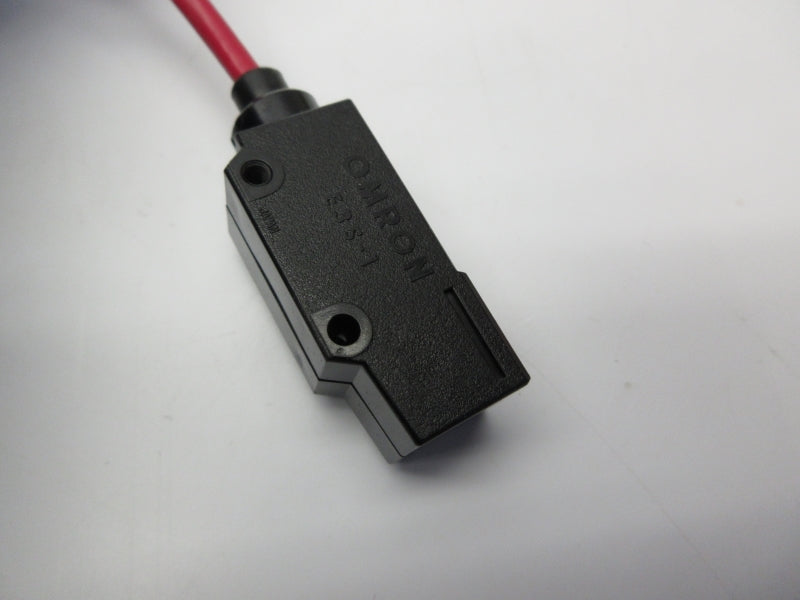 OMRON E3S-1LE11 12-24V NSNP