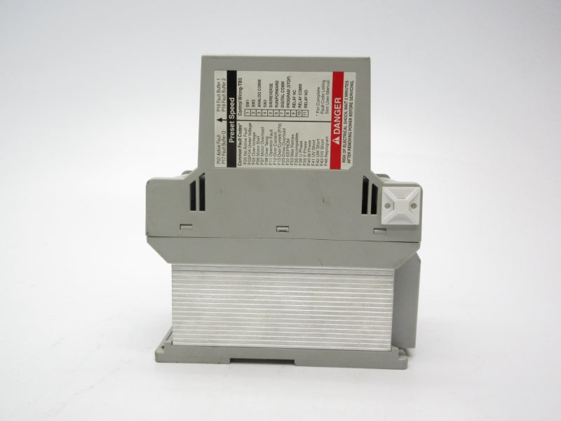 ALLEN BRADLEY 160-AA08NPS1P1 SER. C F/W 7.03 200-240V 9.4A UNMP