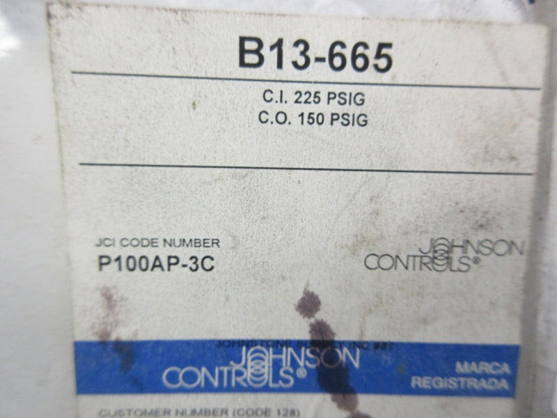 JOHNSON CONTROLS P100AP-3C 240VAC 225PSI NSMP