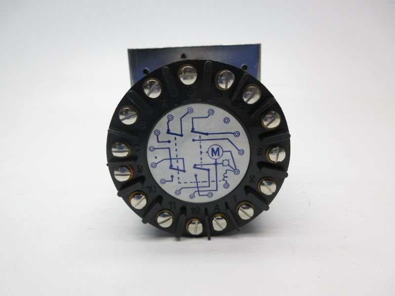 EAGLE SIGNAL CONTROLS HP55A6 120/240VAC 10/5A 30MIN NSNP