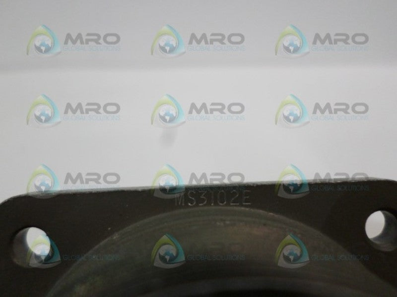 AMPHENOL MS3102E RECEPTACLE CONNECTOR  NSNP