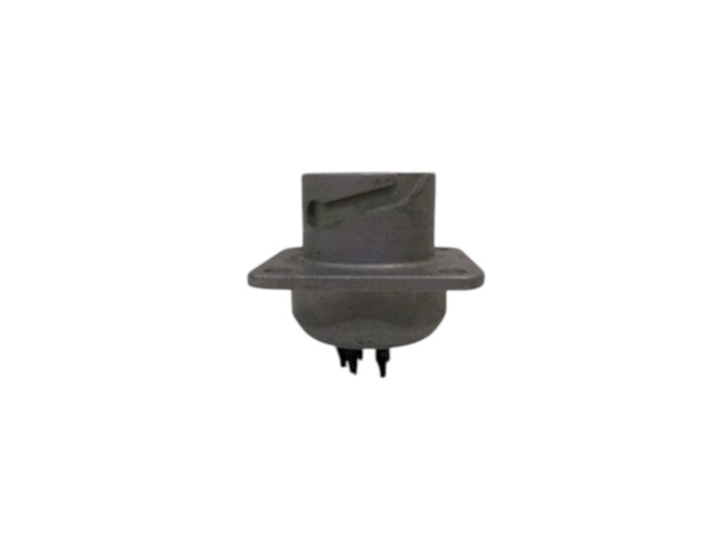 AMPHENOL 165-36 FEMALE CHASSIS CONNECTOR  UNMP