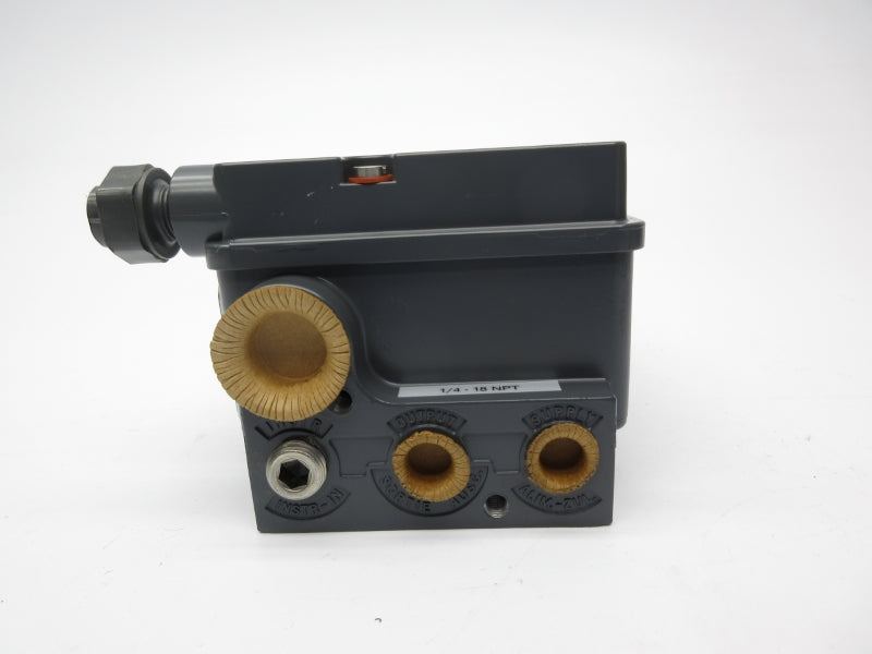 FISHER 3661 30VDC NSNP