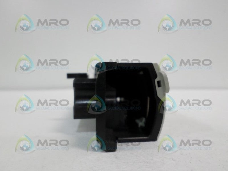 AMP 147020-1 TERMINAL CONNECTOR  NSNP