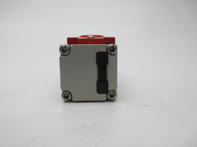 EUCHNER SGA1A-2131A-M 230VAC 4A NSMP
