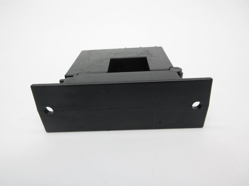 TECHNOLOGIES SCS1.5A 135VAC/DC 0.3A NSNP