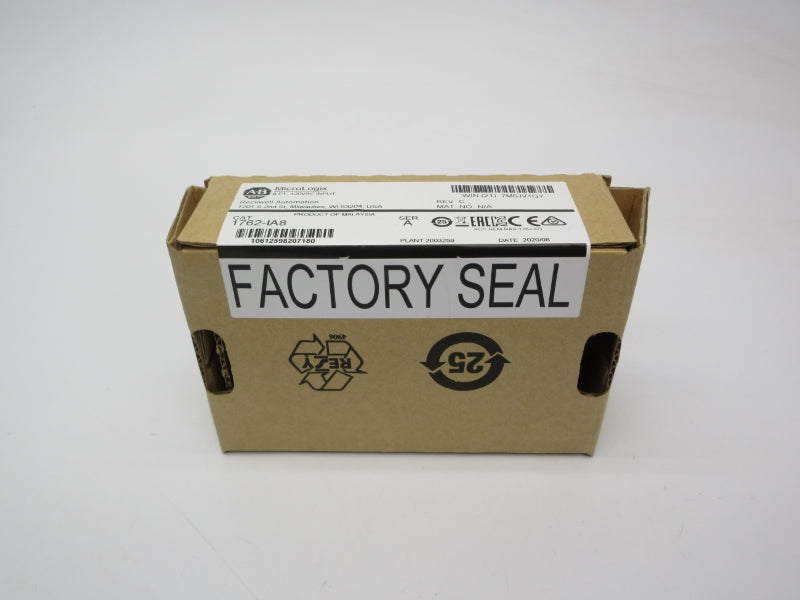 ALLEN BRADLEY 1762-IA8 SER. A 120VAC DATE: 2020 NSFS