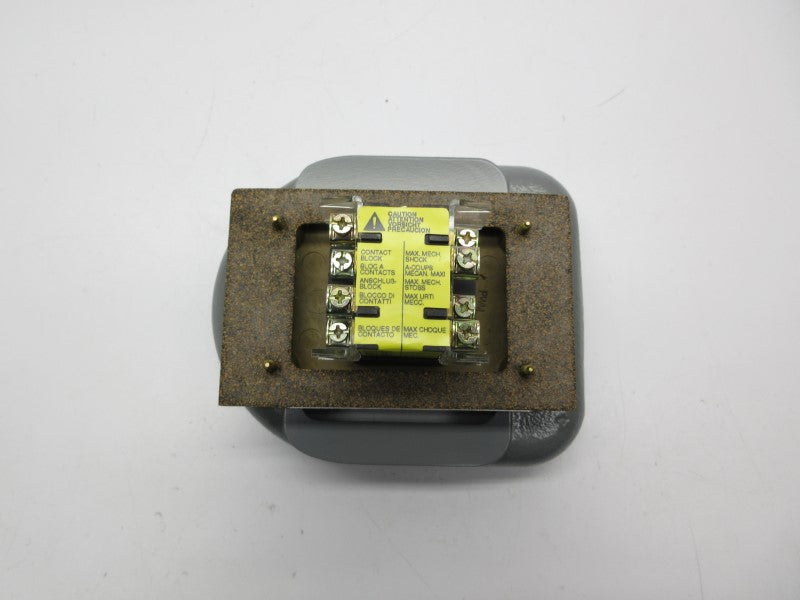 ALLEN BRADLEY 800P-F1CHB SER. E (BR/WH) NSMP