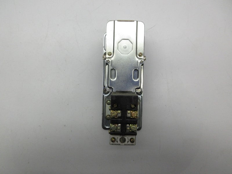 INDUSTRIAL SPARE PART 849-ZOD32 SER. B 110/120V 60A (BR/WH) NSMP