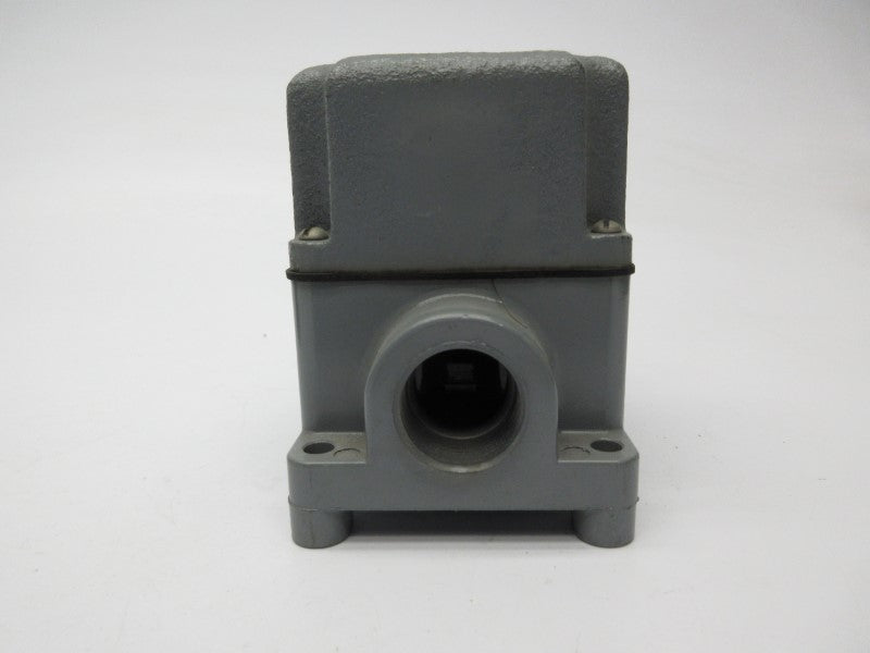 ALLEN BRADLEY 801-ASH22 SER. A 600VAC/DC NSNP