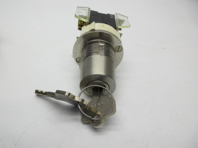 ALLEN BRADLEY 800T-J44B SER. T (BK/YL) NSMP