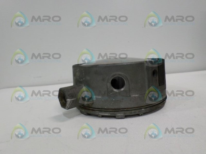 HONEYWELL C437G1028 GAS PRESSURE SWITCH  UNMP