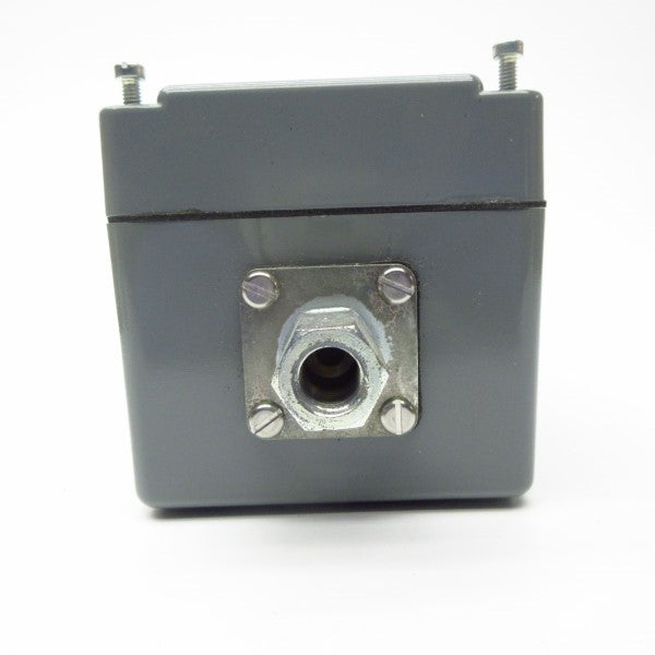 ALLEN BRADLEY 836-C62JX221 SER. B 270PSI (BR/WH) NSMP