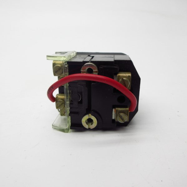 ALLEN BRADLEY 800T-PT16W SER. N 120V (BK/YL) NSMP