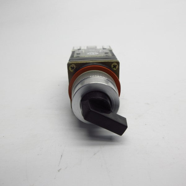 ALLEN BRADLEY 800MR-HX2B SER. A NSNP