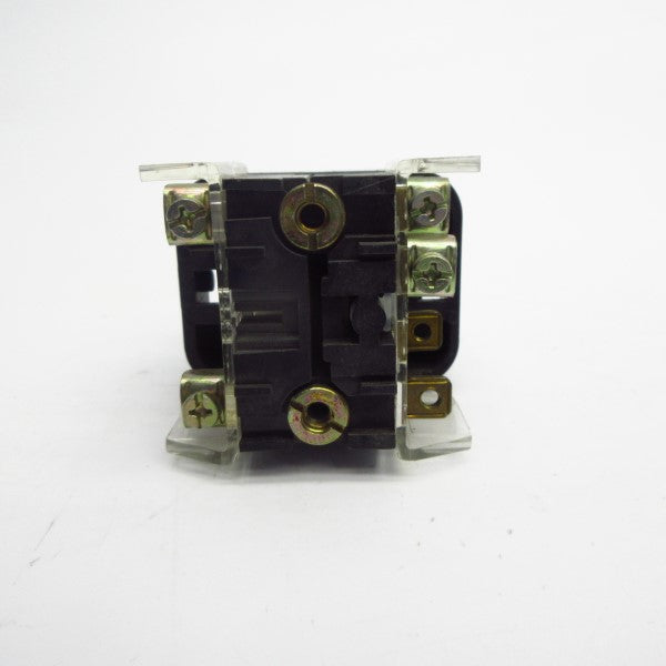 ALLEN BRADLEY 800T-QB10 SER. T 120VAC/DC NSNP