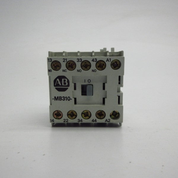 ALLEN BRADLEY 700DC-MB310Z24S SER. A 24VDC (BR/WH) NSMP