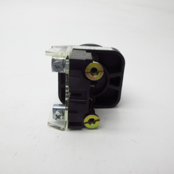 ALLEN BRADLEY 800T-Q10B SER. T 120V (WH) NSMP