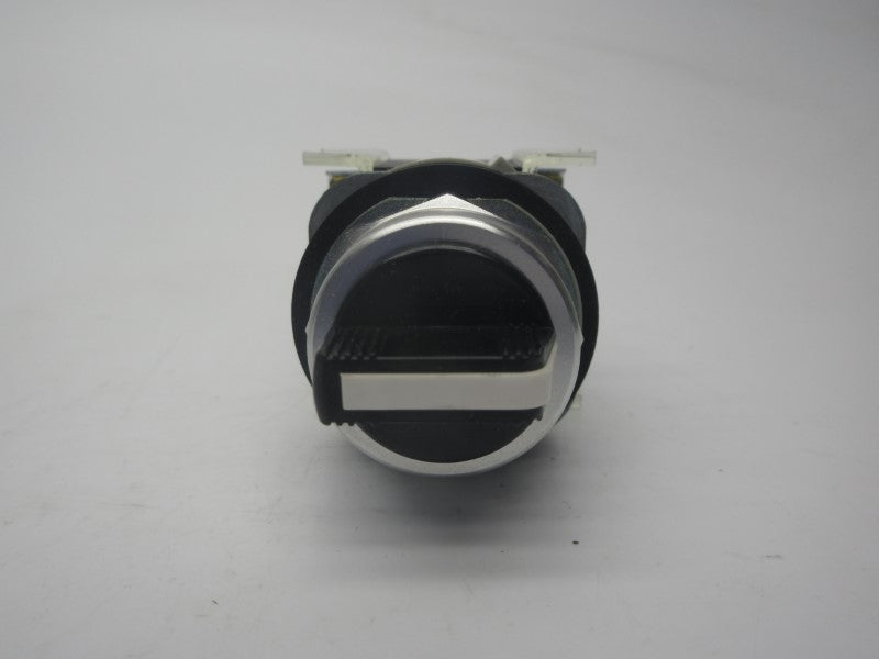ALLEN BRADLEY 800T-J2KD7 SER. T NSNP