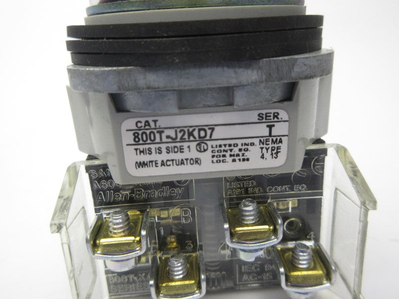 ALLEN BRADLEY 800T-J2KD7 SER. T NSNP