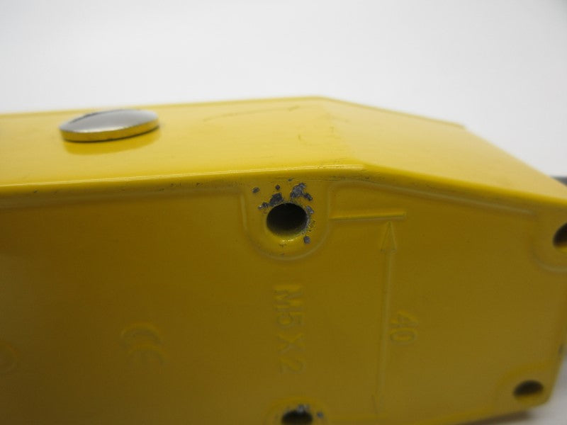 IDEM 143002 240V 3A UNMP
