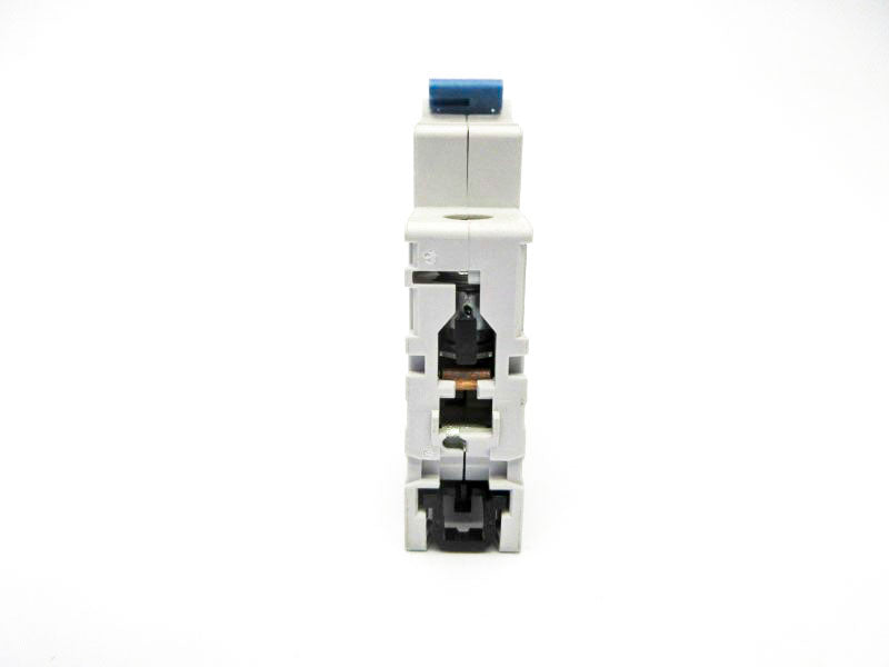 ALLEN BRADLEY 1492-SPM1B050 SER. D 277VAC 5A NSNP