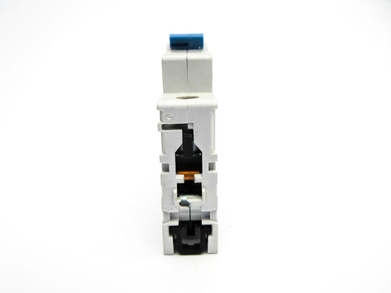 ALLEN BRADLEY 1492-SPM1B100 SER. D 277VAC 10A NSNP