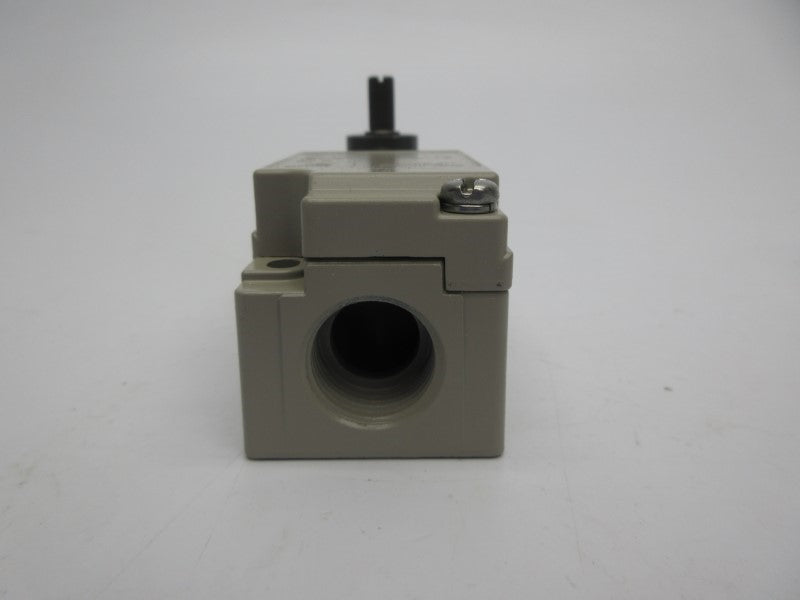 OMRON D4A-3101N 125VAC 2A NSMP