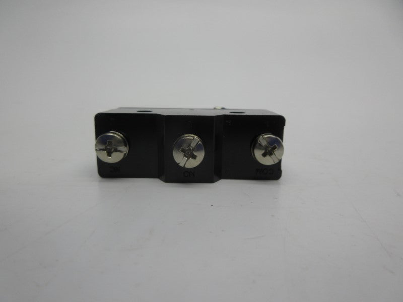 OMRON Z-15GQ8-B 480VAC 15A NSNP