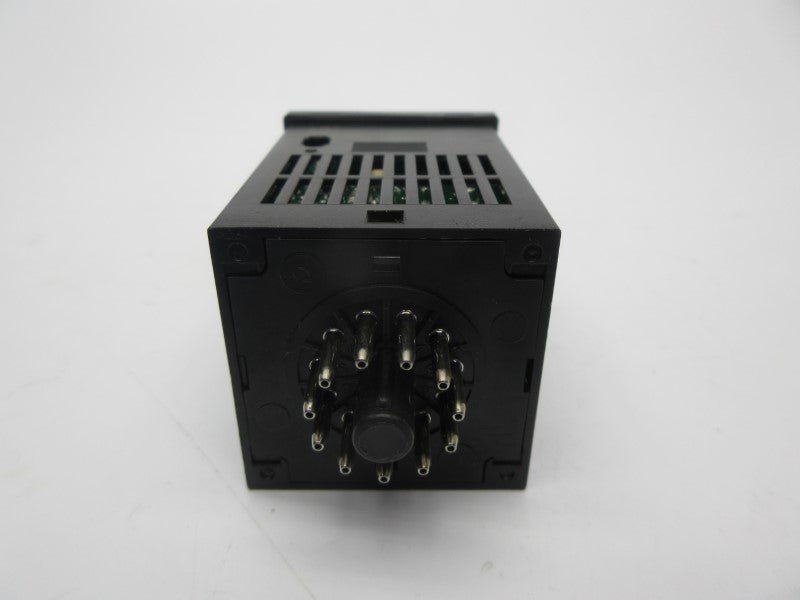 OMRON H7CX-A114-N 120-240VAC 3A NSNP