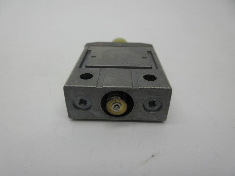 OMRON D4CC-4024 30V 1A NSNP